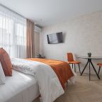 Апартаменты (Улучшенные 2 местные | SUP APT DBL), Апарт-отель Аура