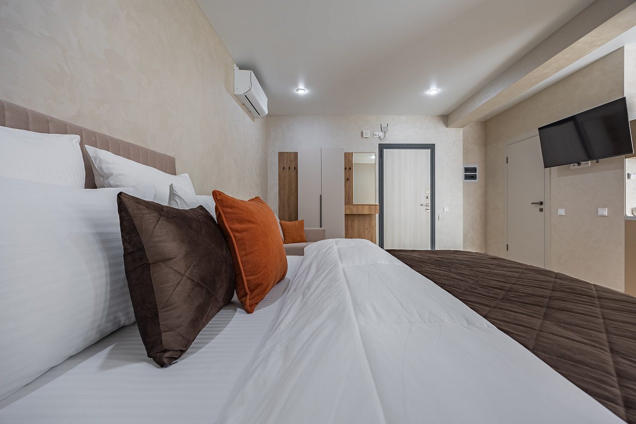Апартаменты (Улучшенные 2+2 | Superior apt DBL + Sofa), Апарт-отель Аура