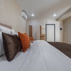 Апартаменты (Улучшенные 2+2 | Superior apt DBL + Sofa), Апарт-отель Аура