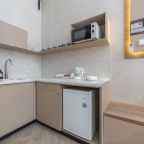 Четырехместный (Апртамент 1+1+1+1 | Superior apt QUAD), Апарт-отель Аура
