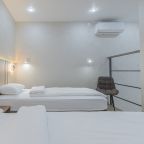 Четырехместный (Апртамент 1+1+1+1 | Superior apt QUAD), Апарт-отель Аура