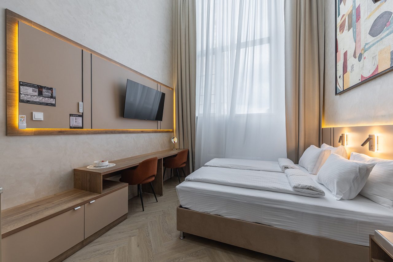 Четырехместный (Улучшенные четырехместные апартаменты 2+2 | Superior apt QUAD 2+2), Апарт-отель Аура