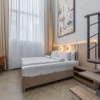 Четырехместный (Улучшенные четырехместные апартаменты 2+2 | Superior apt QUAD 2+2), Апарт-отель Аура