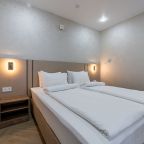 Четырехместный (Улучшенные четырехместные апартаменты 2+2 | Superior apt QUAD 2+2), Апарт-отель Аура