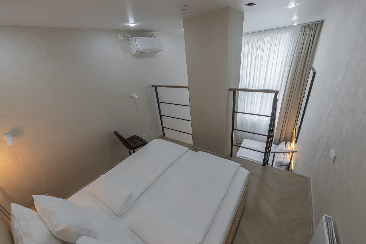 Четырехместный (Улучшенные четырехместные апартаменты 2+2 | Superior apt QUAD 2+2), Апарт-отель Аура
