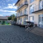 Автостоянка / Парковка, Гостевой дом Волна