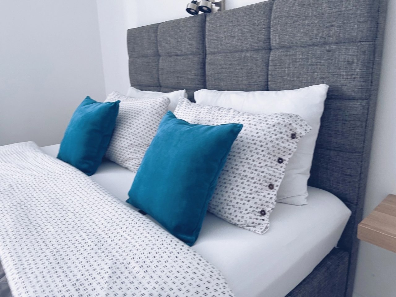 Студио (Петергоф 6), Апартаменты For Rent Syktyvkar