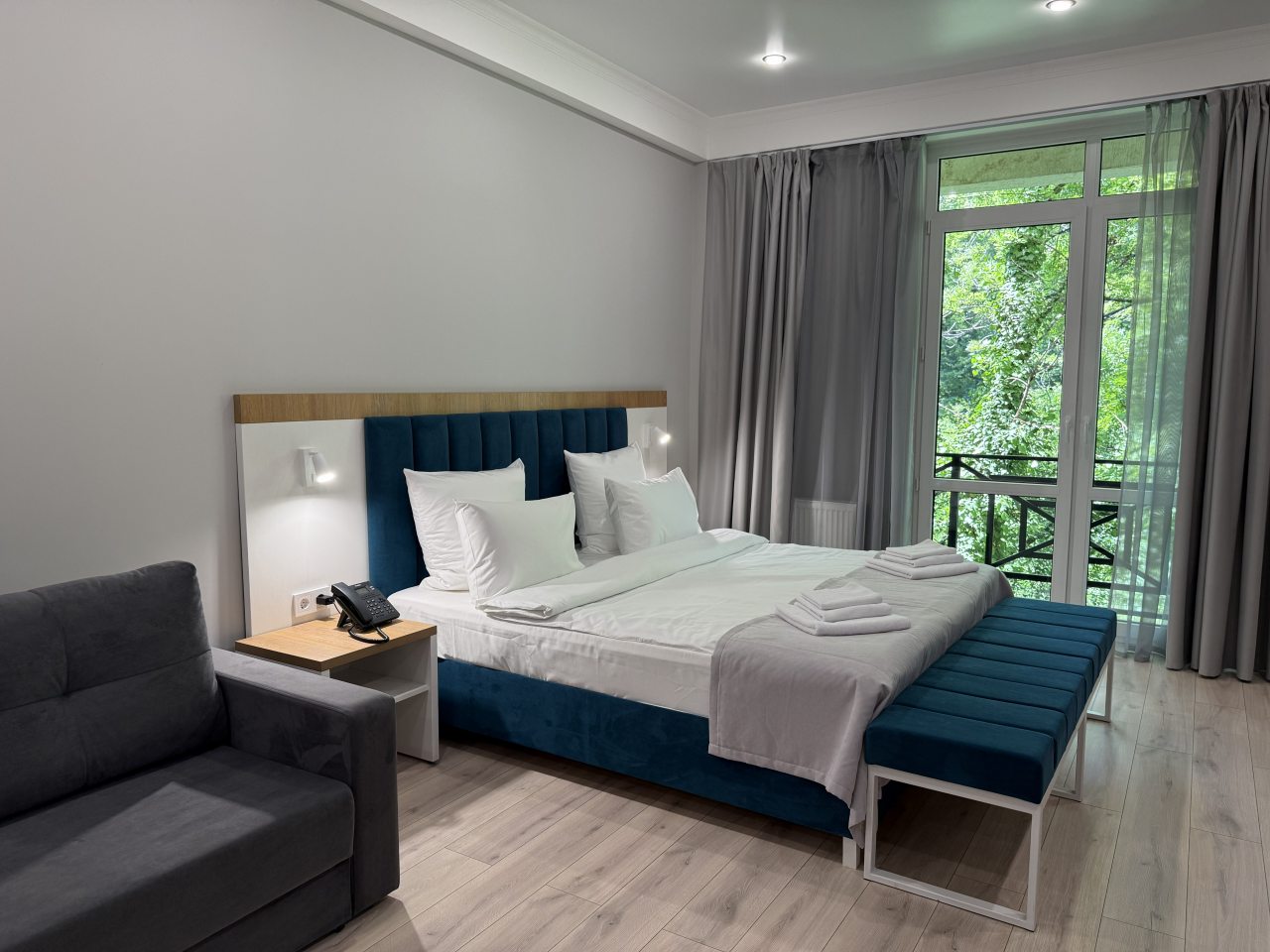 Семейный (Без балкона), Парк-Отель Южная Ривьера
