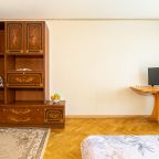 Апартаменты (Просторная 1-комнатная квартира посуточно у метро Царицыно), Апартаменты Квартира есть на Каспийской