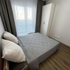 Квартира (Рядом с Аквапарком с Видом на реку), Апартаменты Home Hotel
