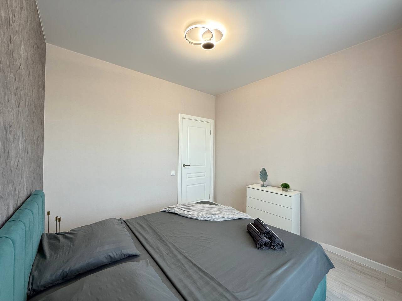 Квартира (Рядом с Аквапарком 10 эт), Апартаменты Home Hotel