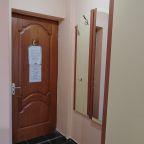 Трёхместный и более (Трёхместный с балконом. Двуспальная и односпальная кровати.), Гостевой дом Легенда