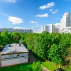 Апартаменты (Просторная 2-комнатная квартира рядом с парками и прудами), Апартаменты Квартира Есть на Михневском