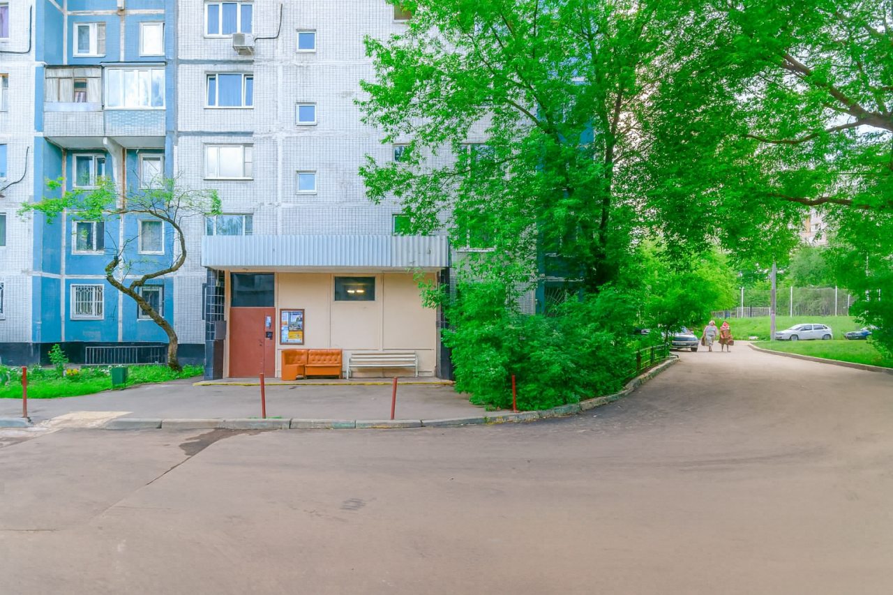Апартаменты (Просторная 2-комнатная квартира рядом с парками и прудами), Апартаменты Квартира Есть на Михневском