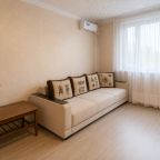 Апартаменты (Просторная 2-комнатная квартира рядом с парками и прудами), Апартаменты Квартира Есть на Михневском