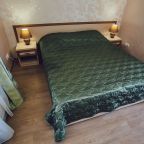 Двухместный (Стандартный с индивидуальным входом), Отель Юлия
