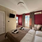 Четырехместный (Стандарт (2/1)), Гостевой дом Lana House