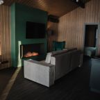 Дом (Дом №2 с сауной и видом на воду (dog friendly)), База отдыха Важная Шишка
