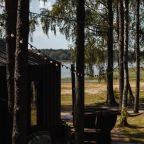 Дом (Дом №2 с сауной и видом на воду (dog friendly)), База отдыха Важная Шишка