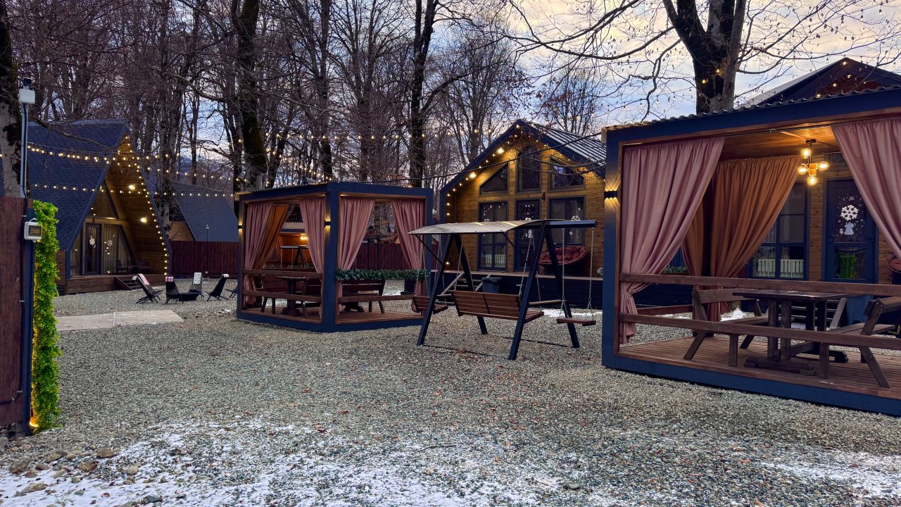 Дом (С видом на лес и горы), База отдыха Альбор