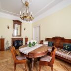Квартира, Апартаменты Эксклюзивные с видом на Марсово поле