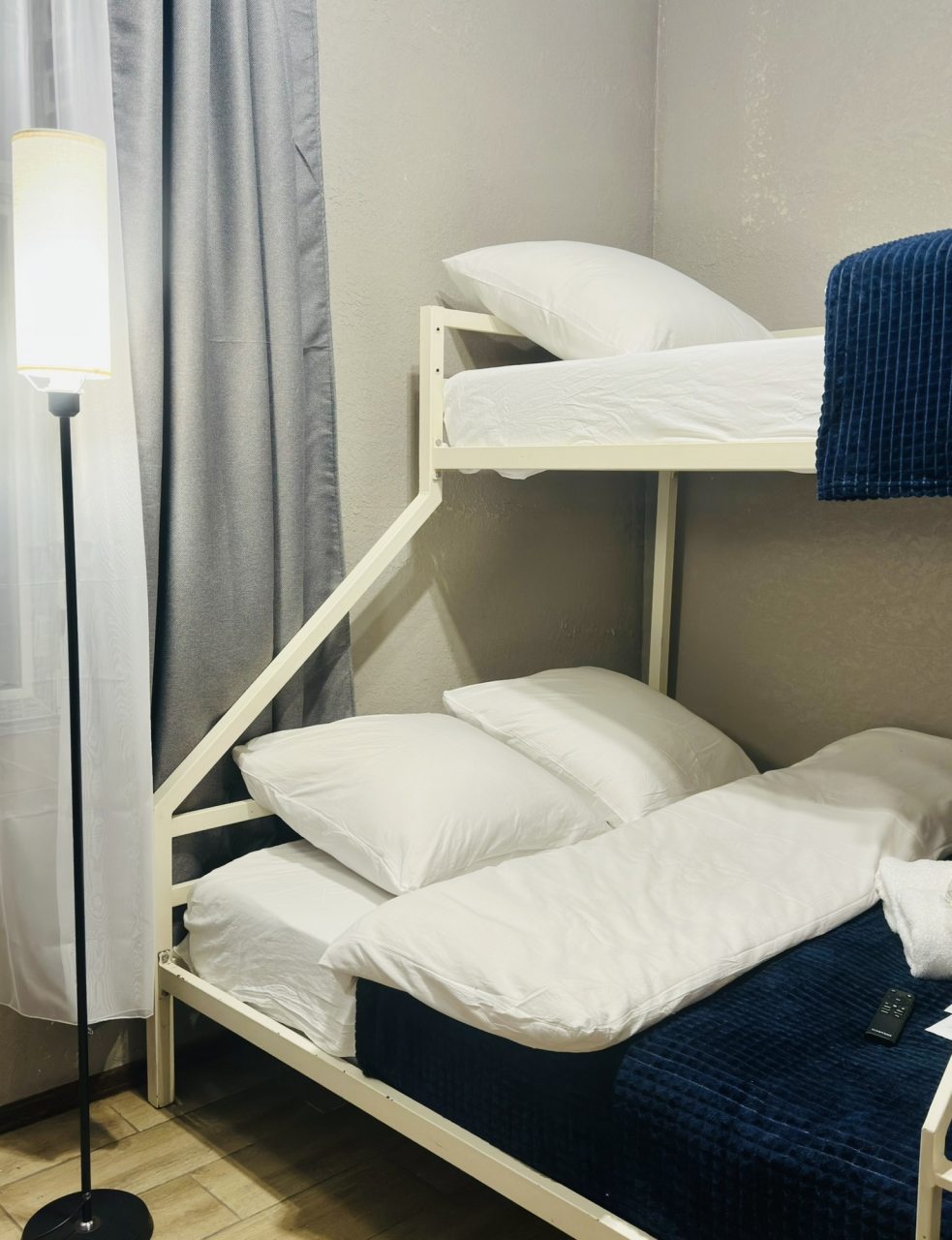 Семейный (Семейный номер до 3х гостей. Удобства на этаже), Гостиница StayWay на Курской