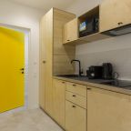 Полностью оборудованная кухонная зона