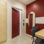 Шкаф для вещей и рабочая зона