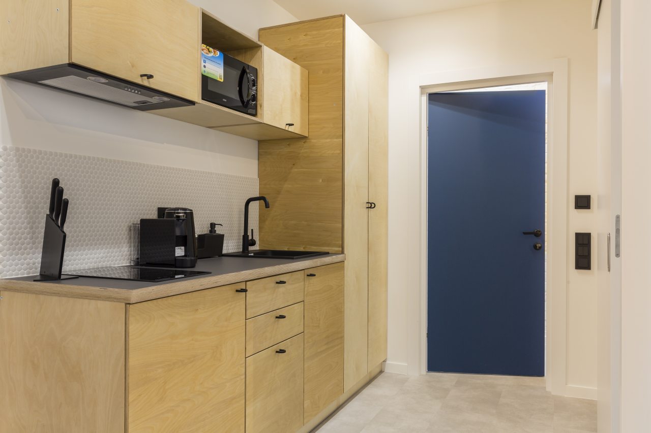 Полностью оборудованная кухонная зона