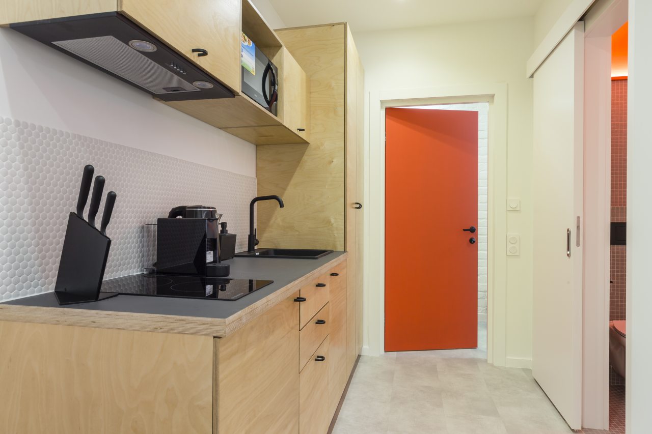 Современная кухонаня зона