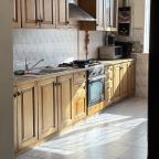 Общая кухня со всей необходимой. техникой