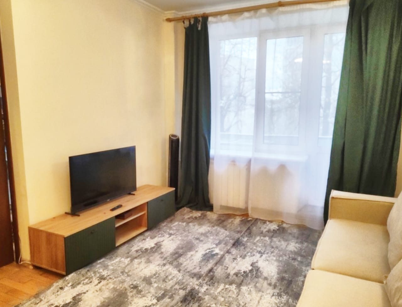 Трёхместный и более, Апартаменты в центре с парковкой