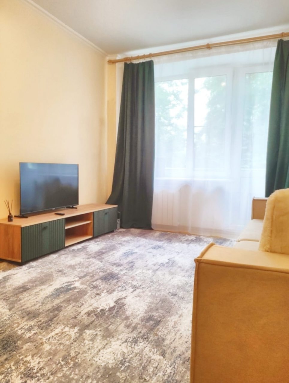 Трёхместный и более, Апартаменты в центре с парковкой