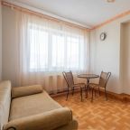 Люкс (Четырехместный двухкомнатный), Гостевой дом Семейный