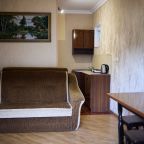 Пятиместный (Пятиместный двухкомнатный номер), Гостевой дом Дарья+