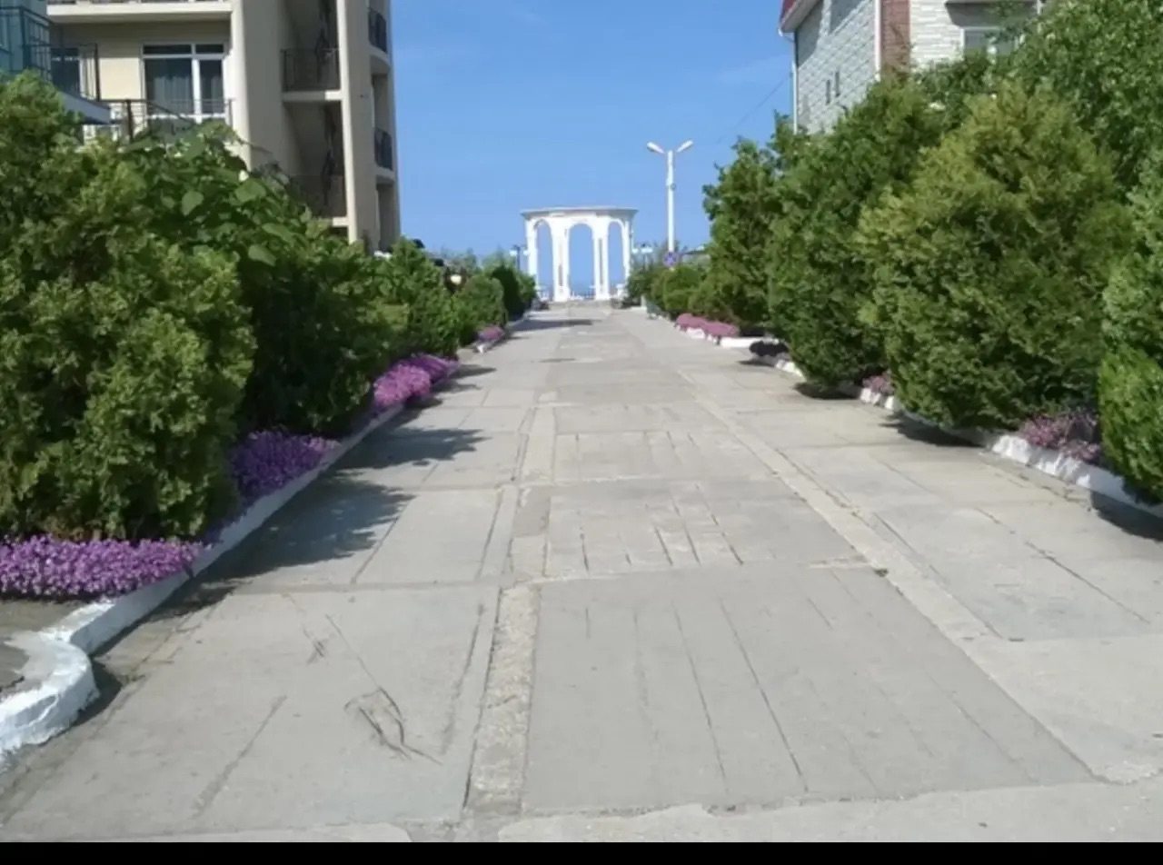 Двухместный, Гостиница Одиссей