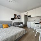 Апартаменты (На Мостотреста), Апартаменты Happy House на Мостотреста