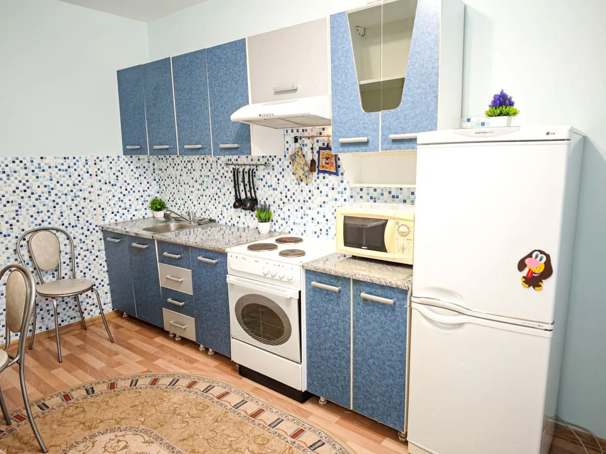 Трёхместный и более (Двухкомнатная квартира у Ауры), Апартаменты Квартиры у ТЦ в центре