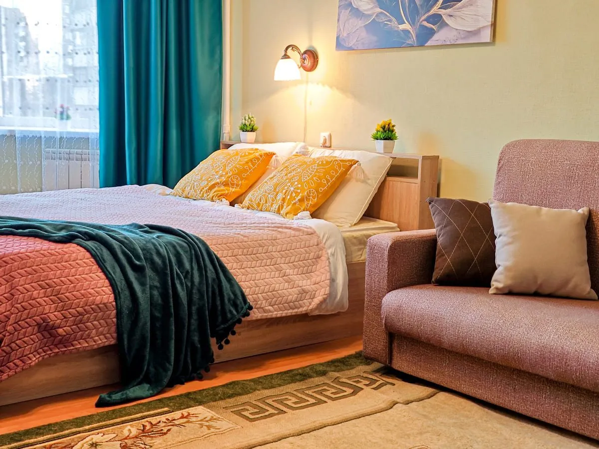 Трёхместный и более (Двухкомнатная квартира у Ауры), Апартаменты Квартиры у ТЦ в центре