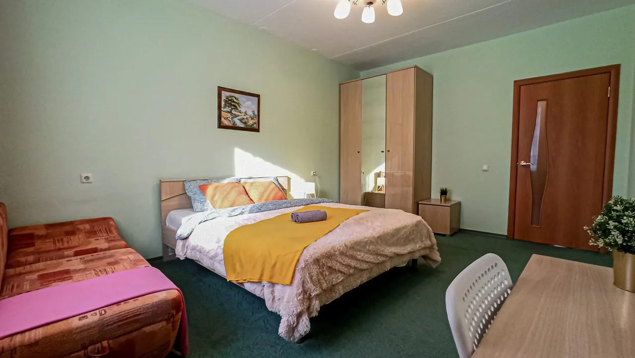 Трёхместный и более (Двухкомнатная квартира на Ленина), Апартаменты Квартиры у ТЦ в центре