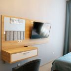 Студио (Студия с видом на город 22кв), Апартаменты Мечта