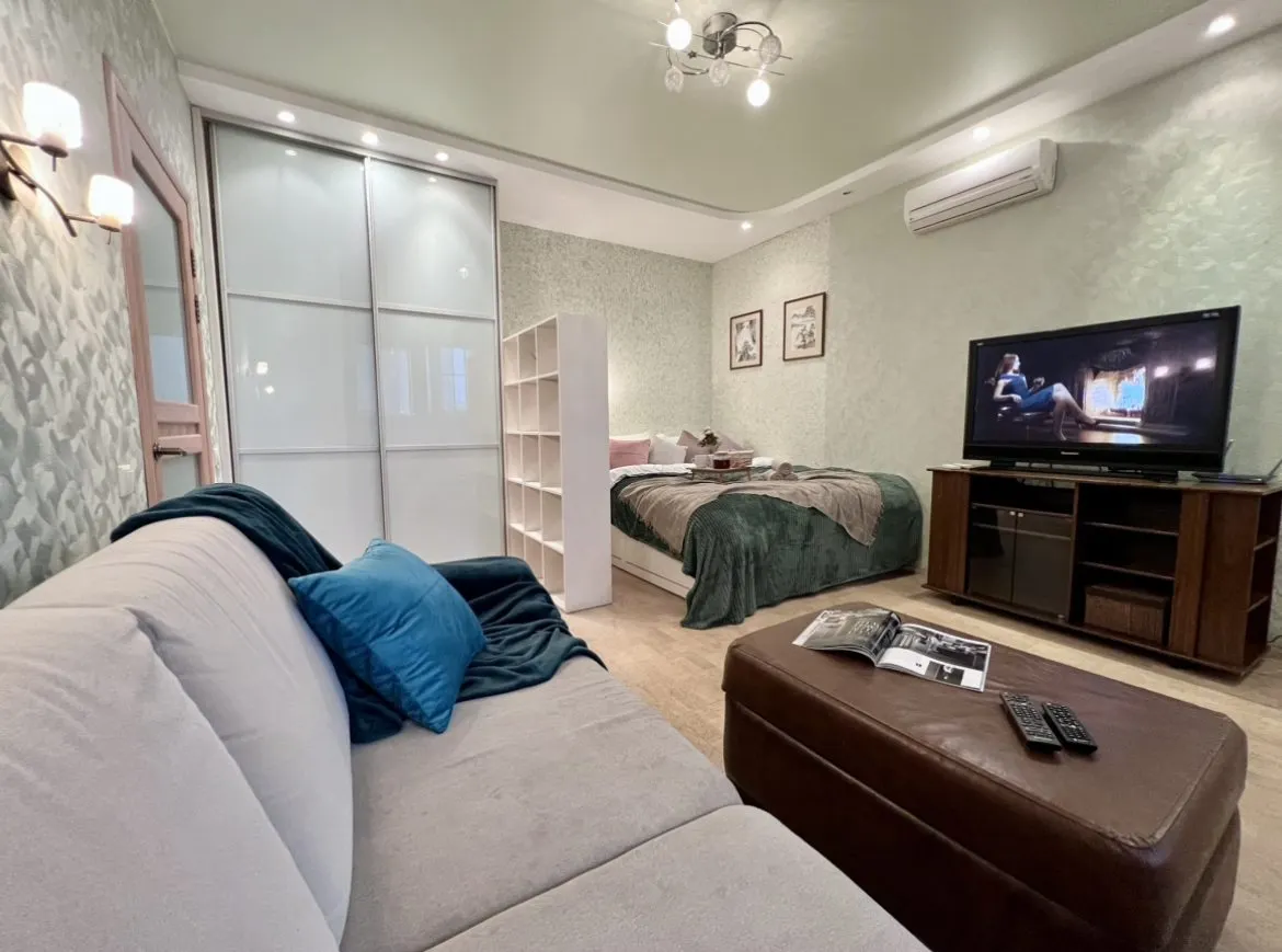 Двухместный (Однокомнатная квартира на Ленина), Апартаменты 1к квартира у НОВАТа