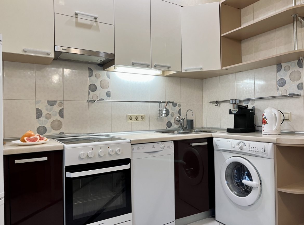 Двухместный (Однокомнатная квартира на Ленина), Апартаменты 1к квартира у НОВАТа