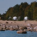 Дом (Геокупол на первой линии), Загородный отель Майтри