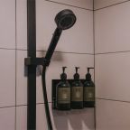 Дом (Геокупол на второй линии), Загородный отель Майтри