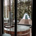 Бунгало (Типпи), База отдыха Дзен Рекавери