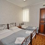 Номер (Стандарт 3-х местный), Гостевой дом Южанин