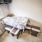 Трёхместный и более (Трехкомнатная квартира в центре Южно-Сахалинска с дистанционным заселением), Апартаменты 3х-комнатные в центре Южно-Сахалинска