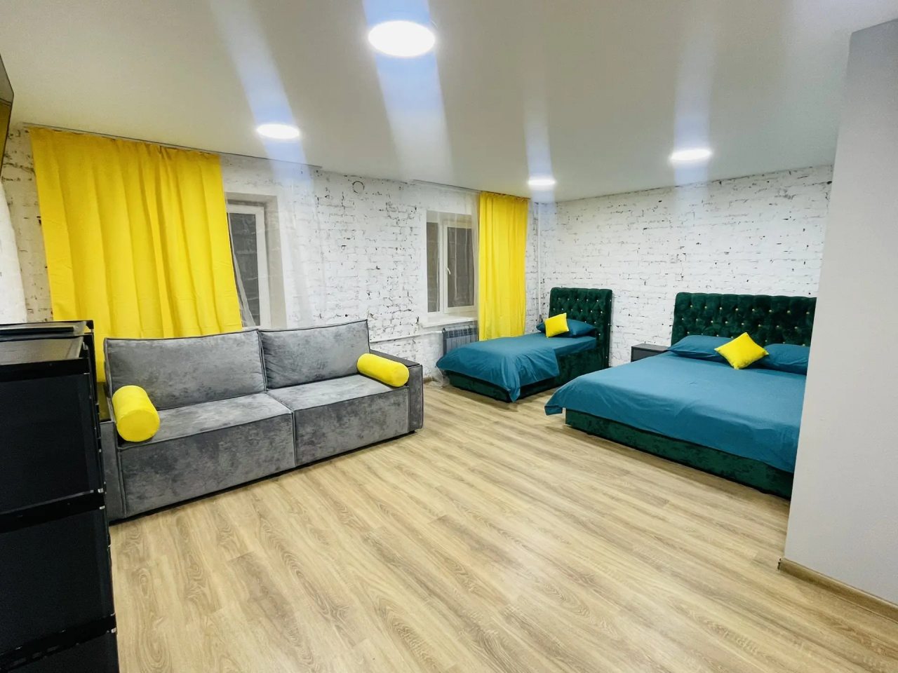 Апартаменты (В сердце Волгограда), Апартаменты ROOMS34