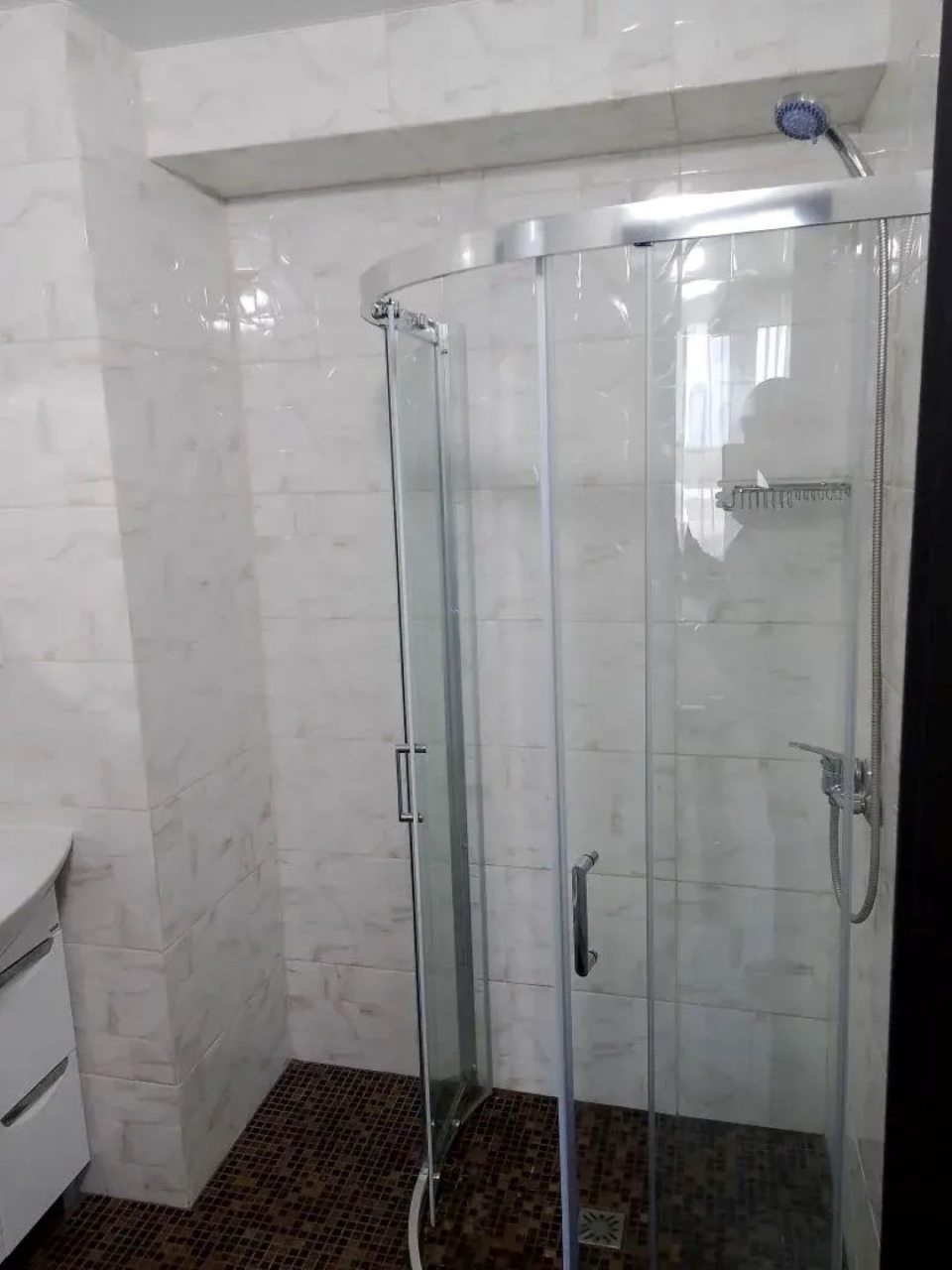 Душевая комната